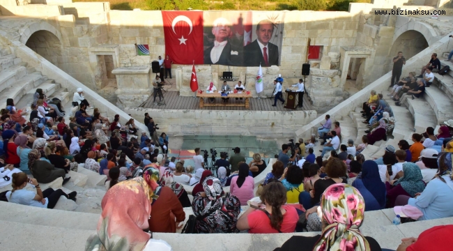 Kepez Belediye Meclisi, dünyanın ilk demokratik meclisinde toplandı