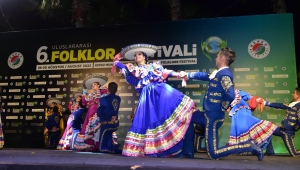 KEPEZ’DE FOLKLOR RÜZGARI ESTİ 