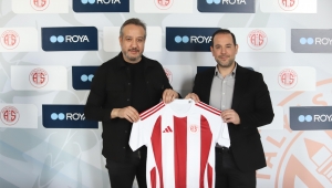 ROYA ANTALYASPOR’UN YANINDA