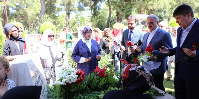 Başkan Türel, “Şehitlerimizi unutmayacağız, unutturmayacağız”