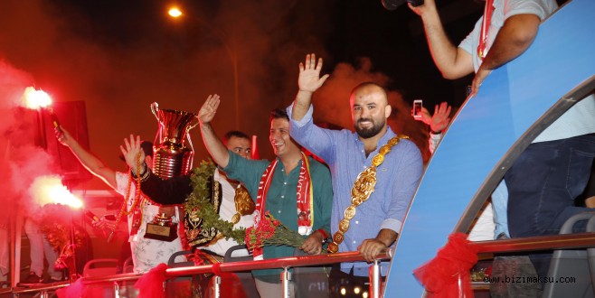 Gündüz ayrı gece ayrı ‘Altın Kemer’ turu