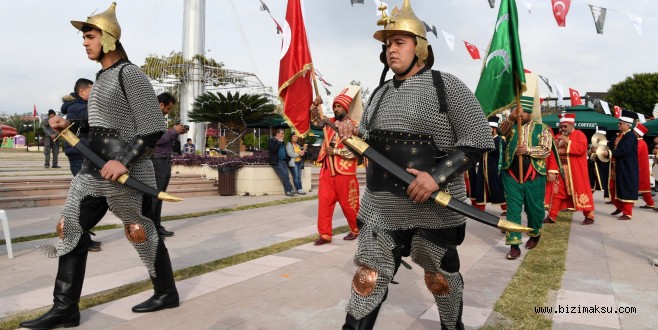 Kent Meydanı’nda “Mehteran” gösterisi..