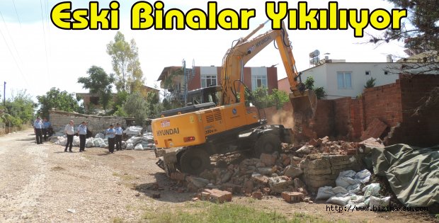 METRUK BİNALAR YIKILIYOR