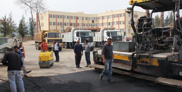 Mustafa Ayten Aydın lise bahçesi asfaltlandı