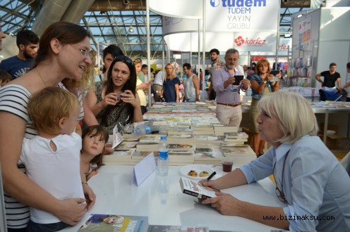 Özlem Bitiyor..Konyaaltı Kitap Fuarı Açılıyor